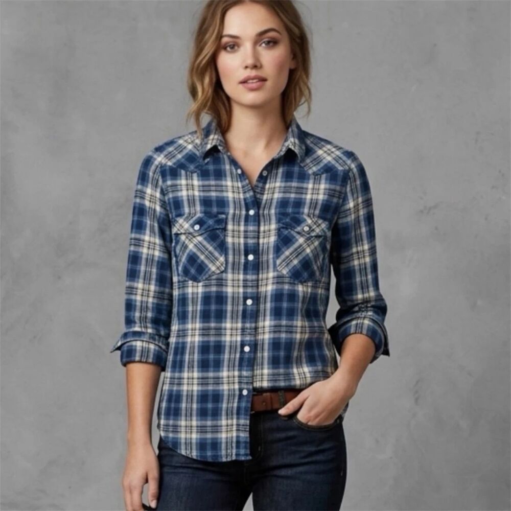 American Eagle Outfitters Shirt Womens Small Snap Front Boyfriend top Western